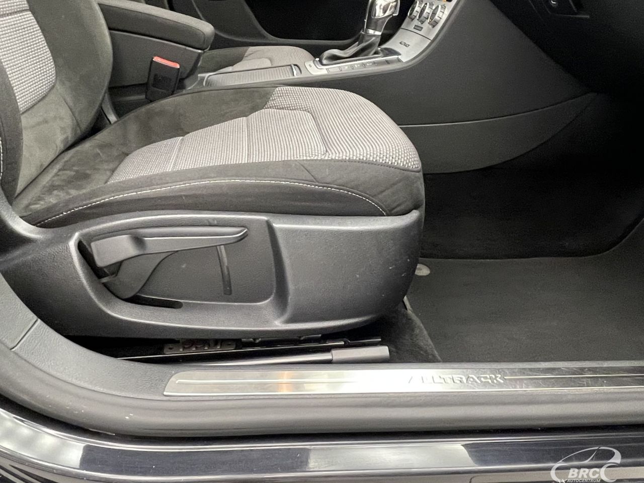 Volkswagen Passat | 4