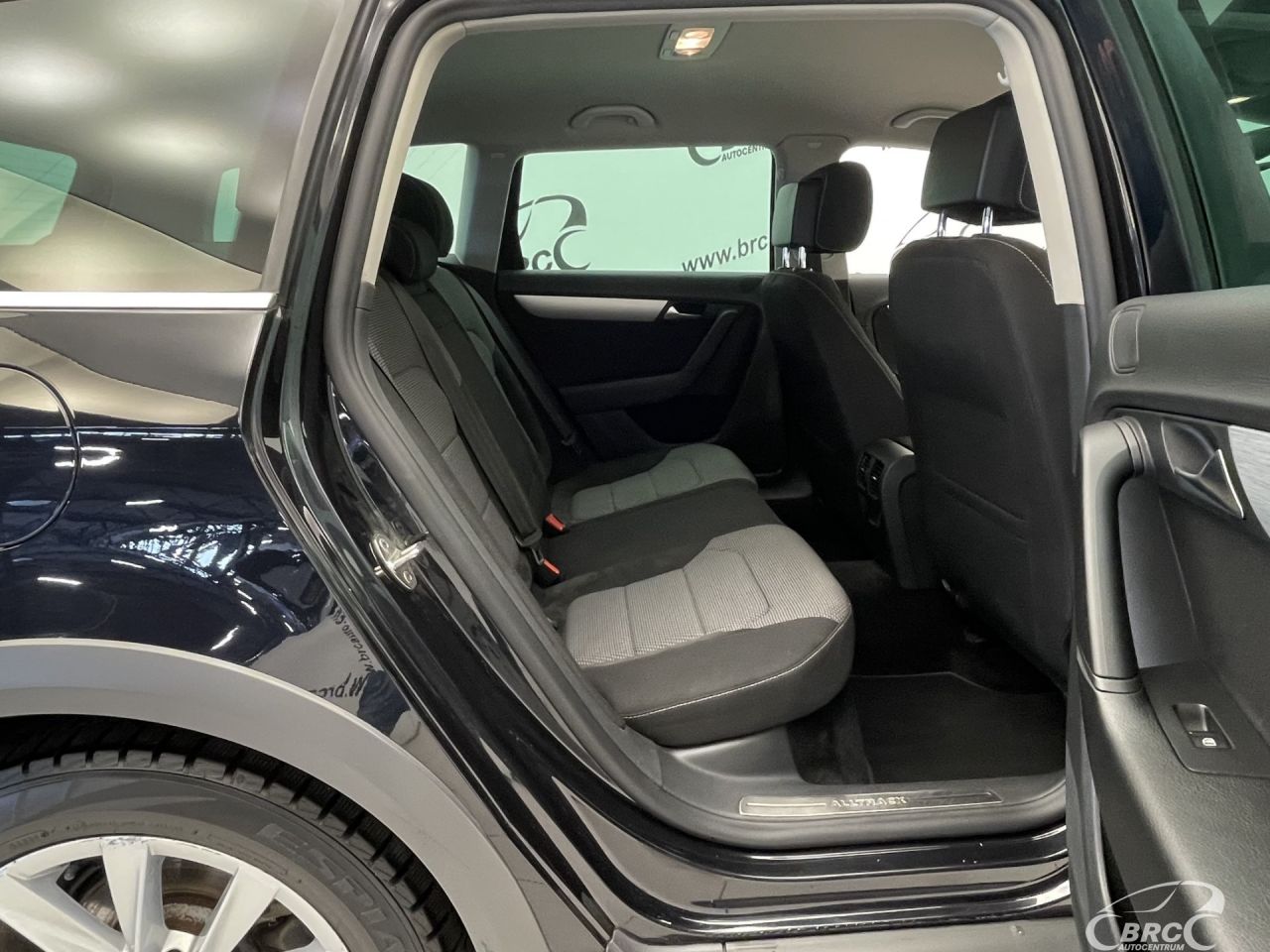 Volkswagen Passat | 8