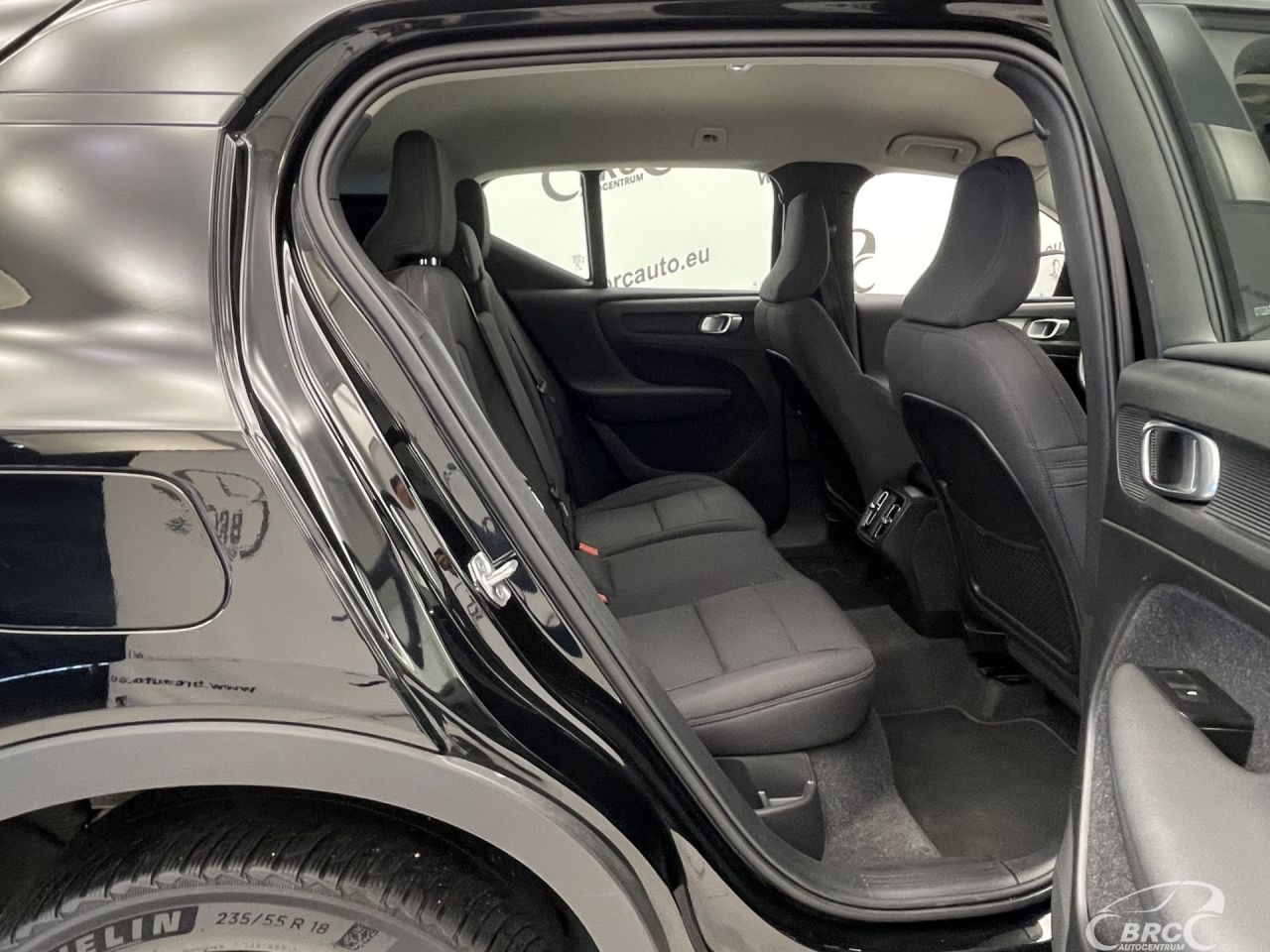 Volvo XC40 | 7