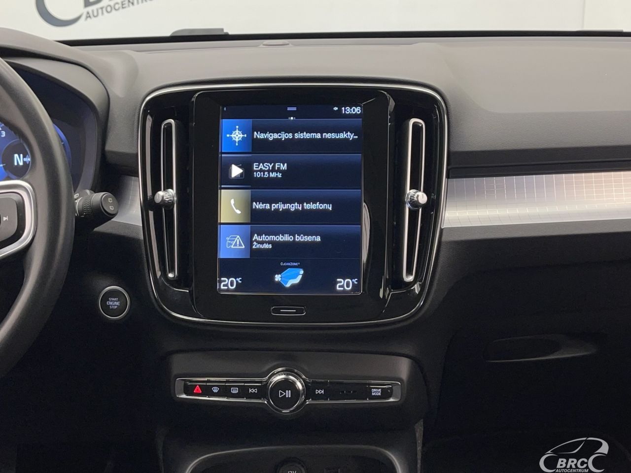 Volvo XC40 | 13