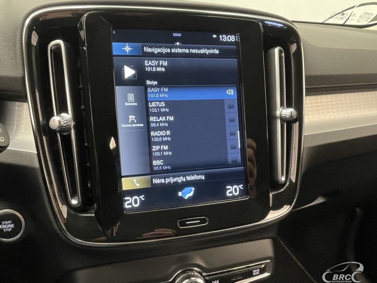Volvo XC40 | 32