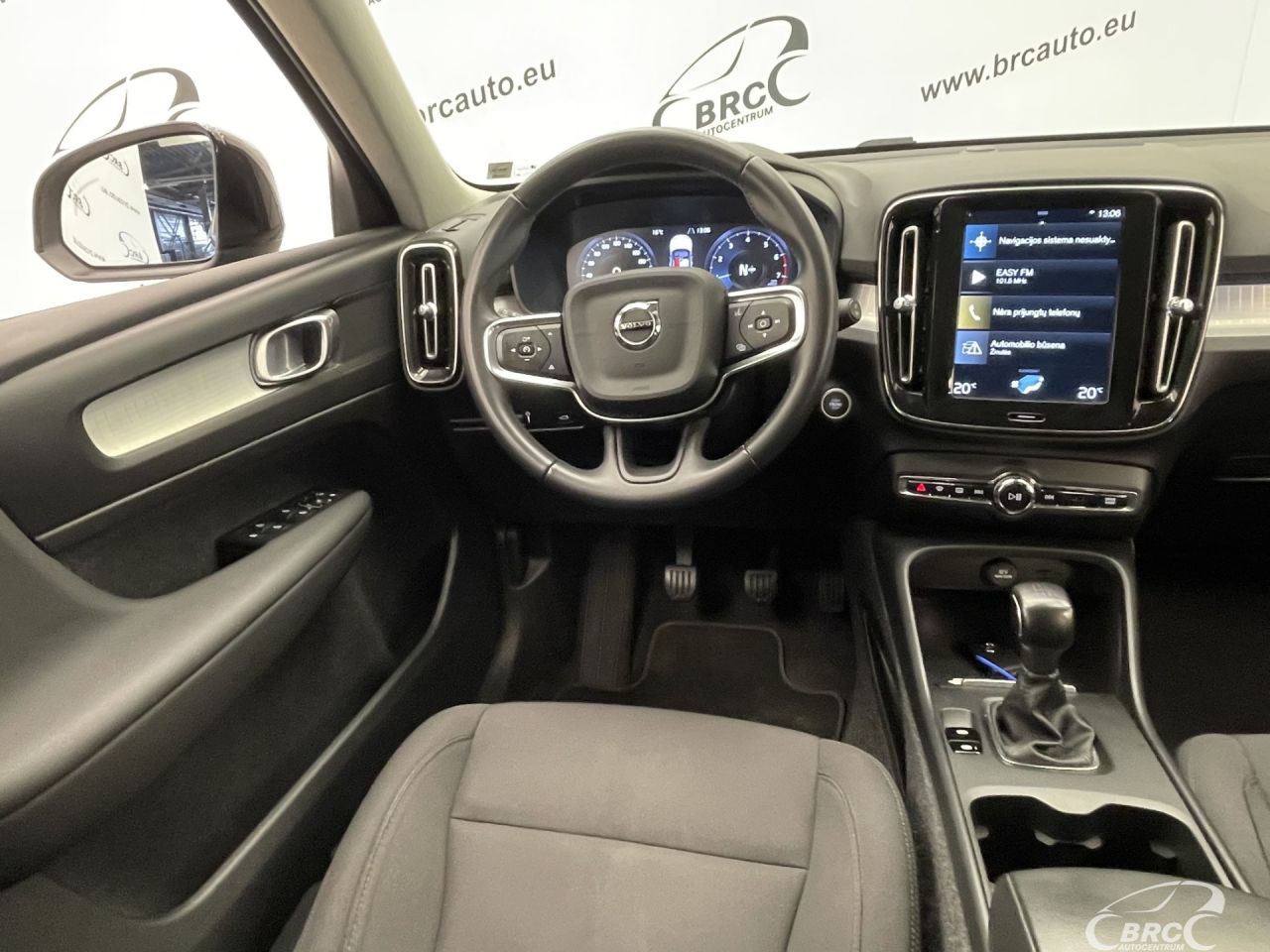 Volvo XC40 | 11