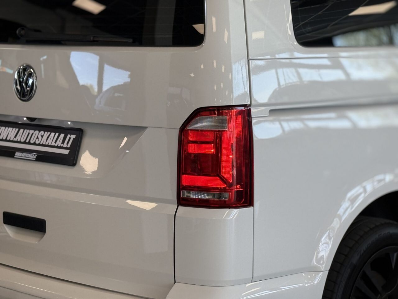 Volkswagen Multivan | 17
