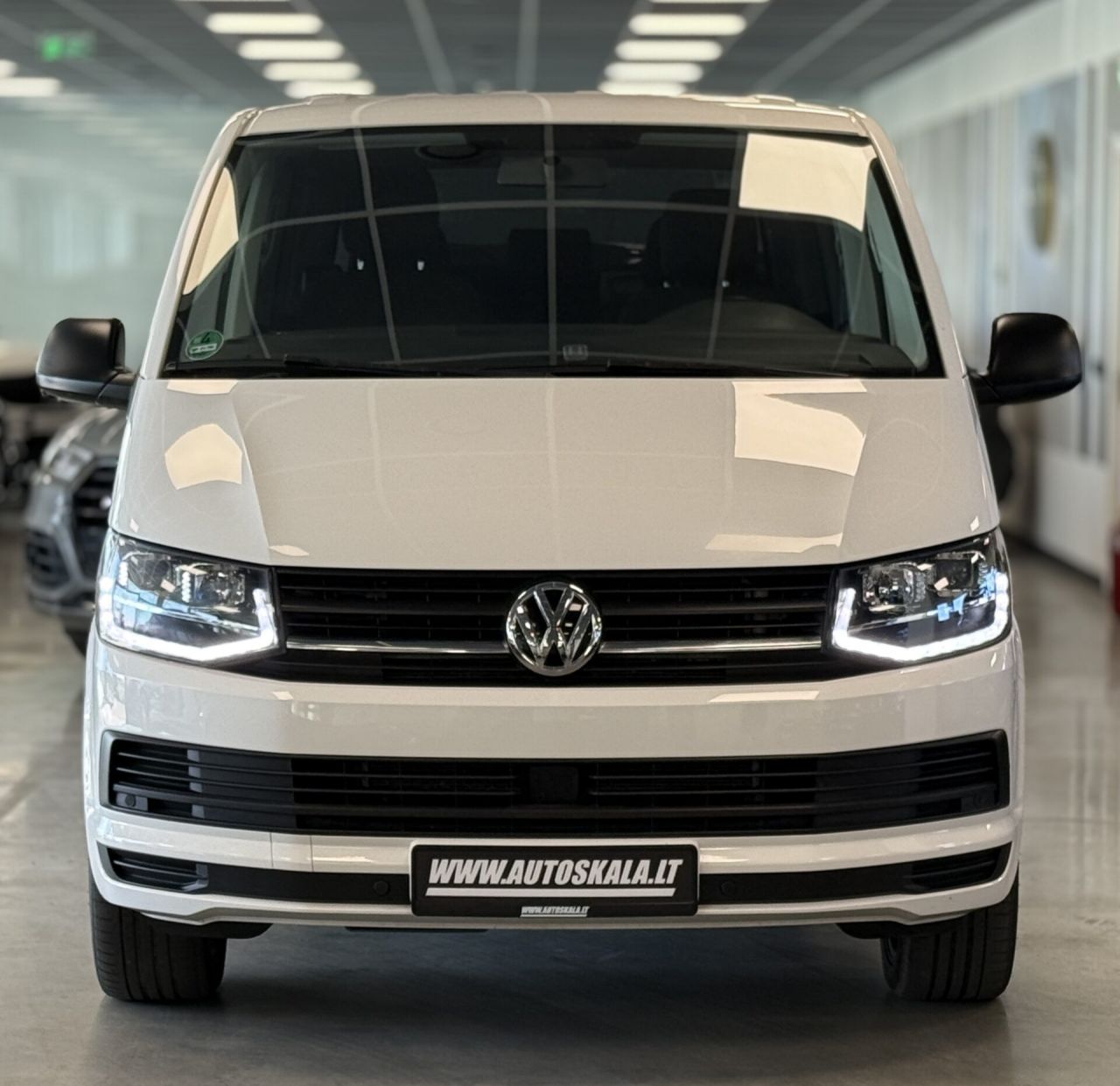 Volkswagen Multivan | 2