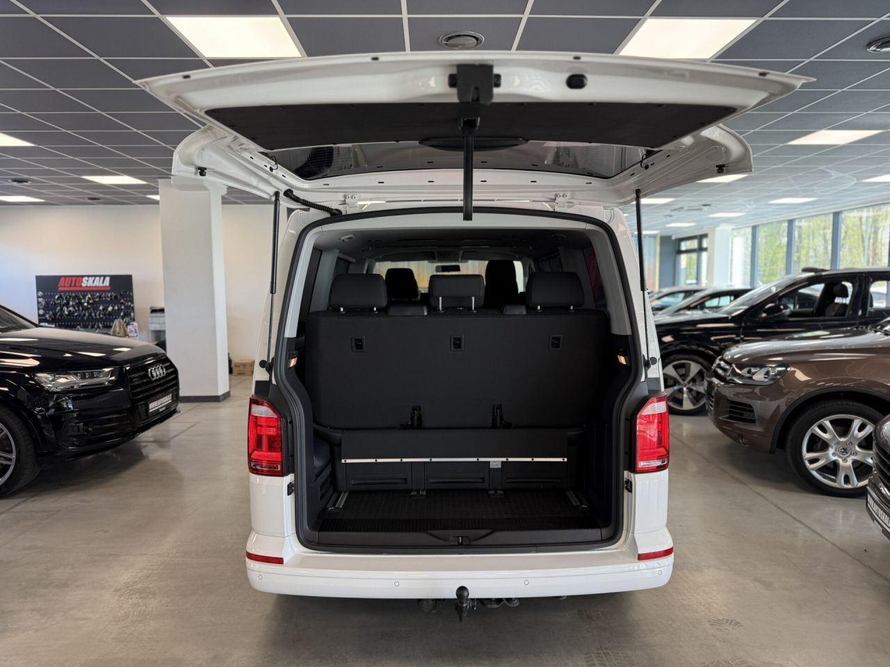 Volkswagen Multivan | 20
