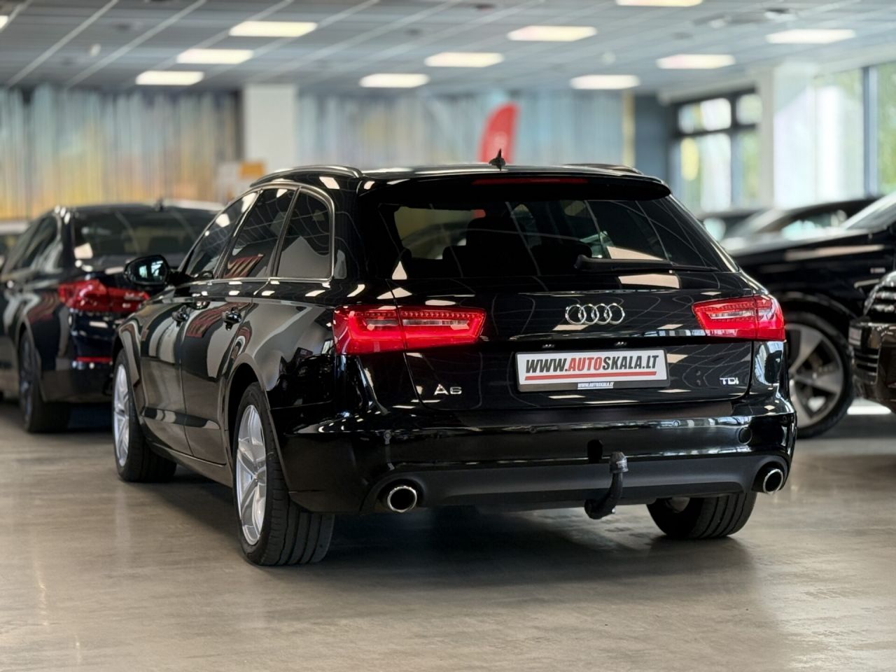 Audi A6 | 4