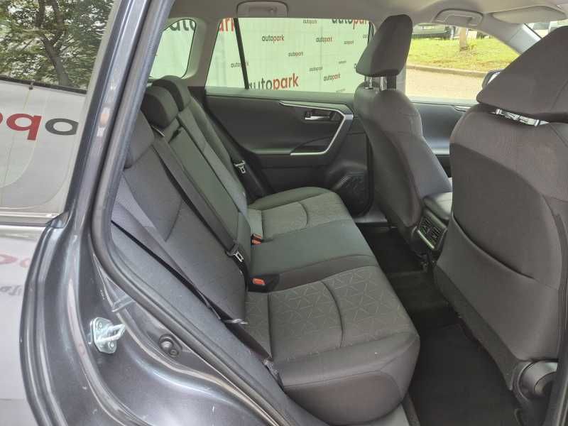 Toyota RAV4 | 5
