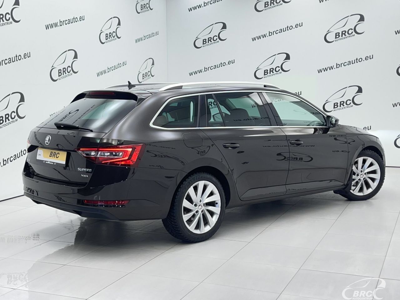 Skoda Superb, 2.0 l., Универсал