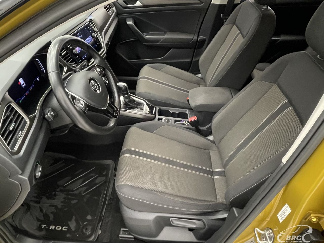 Volkswagen T-Roc | 18