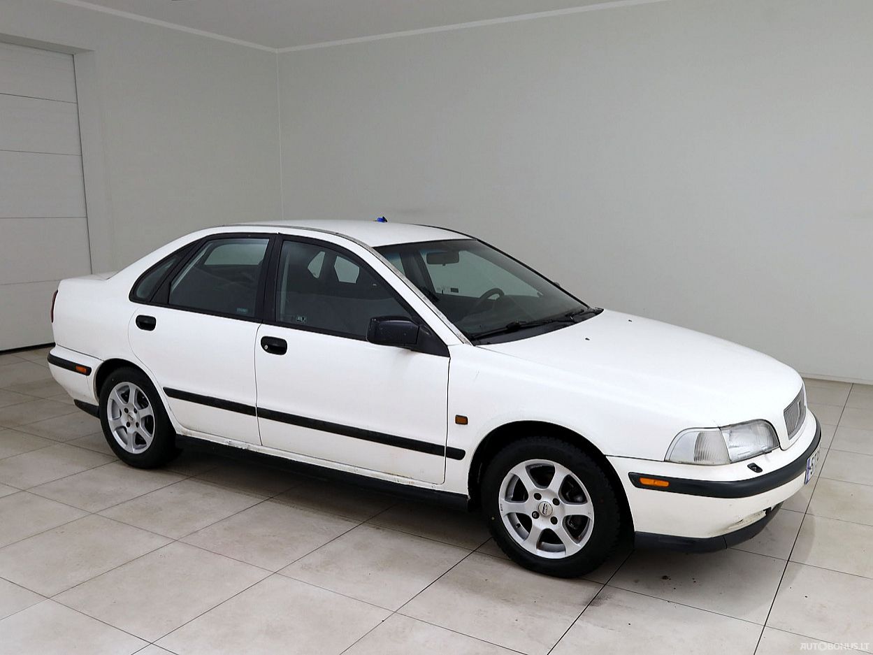 Volvo S40, 1.9 l., Седан