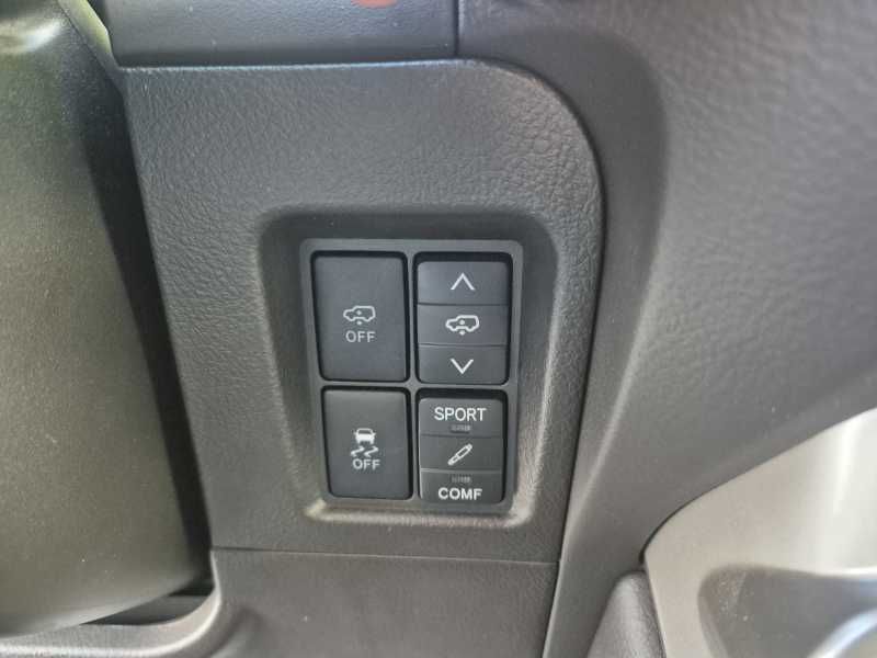 Toyota Land Cruiser | 21