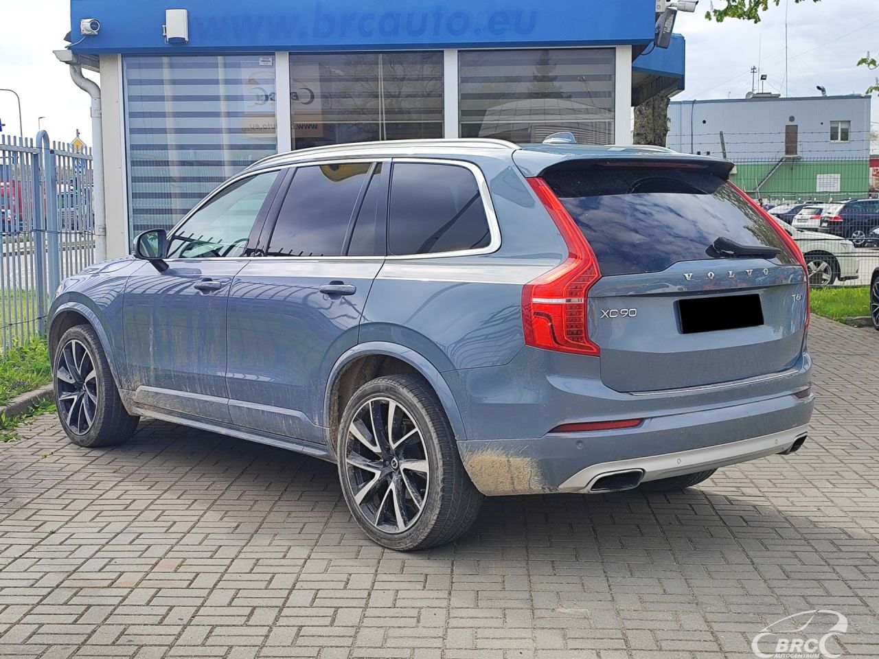Volvo XC90 | 22