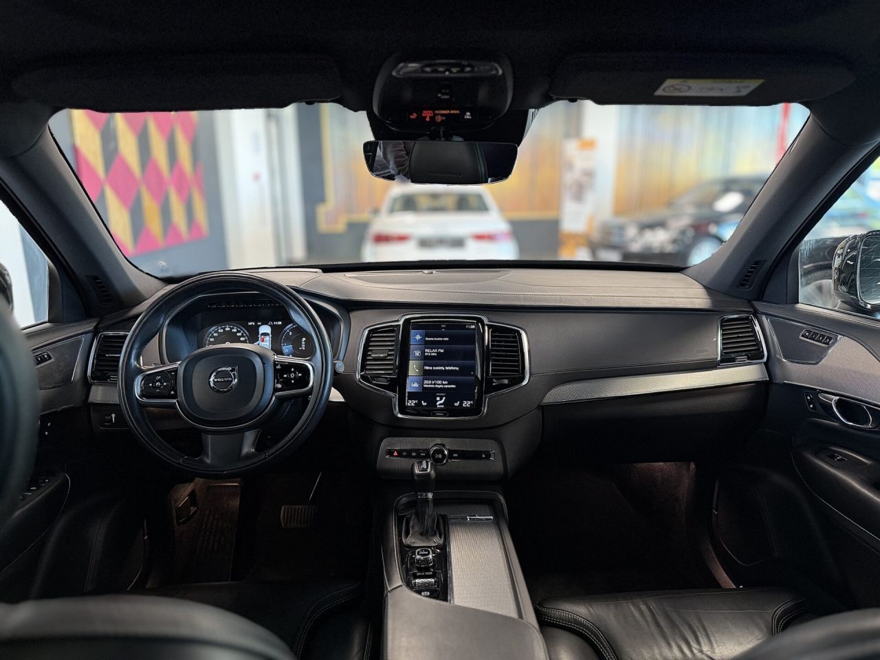 Volvo XC90 | 37