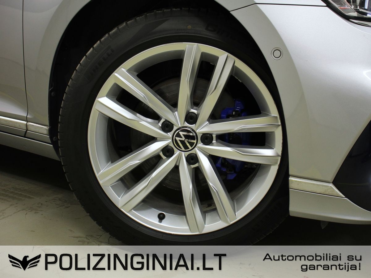 Volkswagen Passat | 33