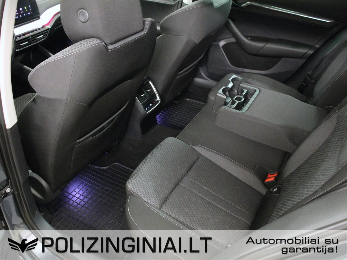 Skoda Octavia | 8