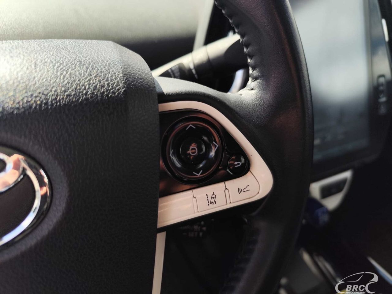 Toyota Prius | 15