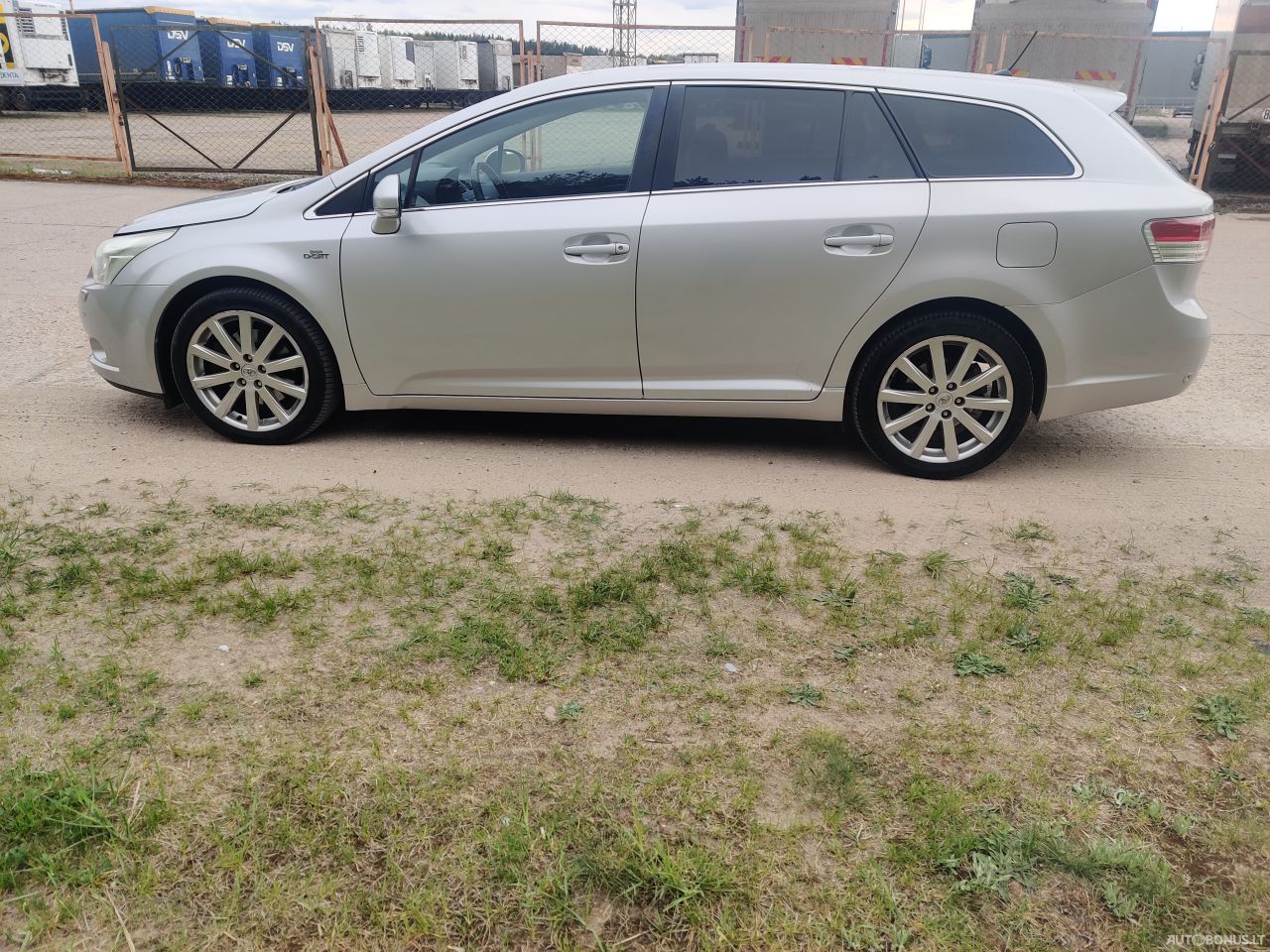 Toyota Avensis | 3