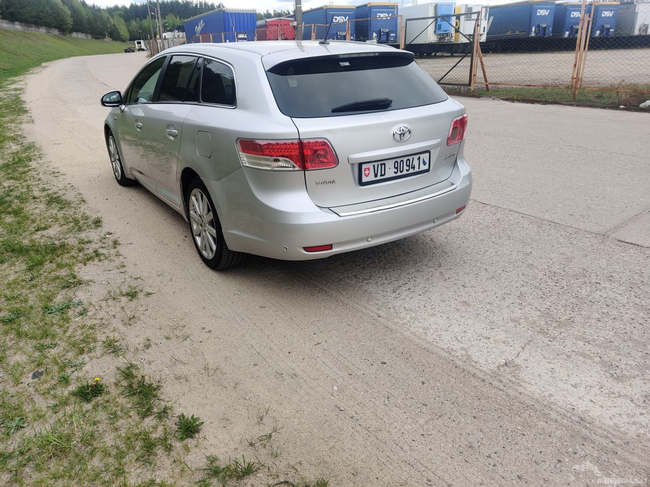 Toyota Avensis | 8