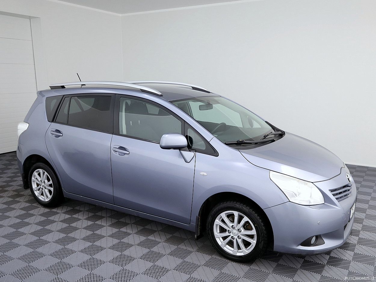 Toyota Verso, 1.8 l., vienatūris