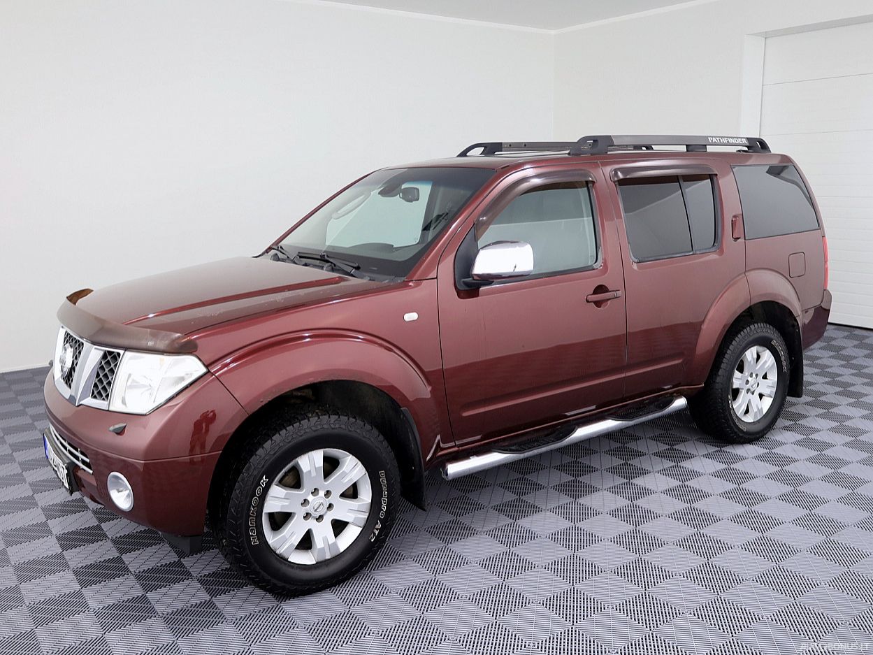 Nissan Pathfinder | 1