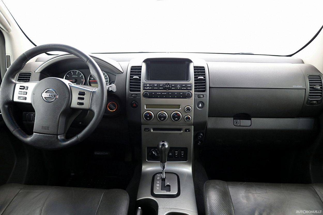 Nissan Pathfinder | 4