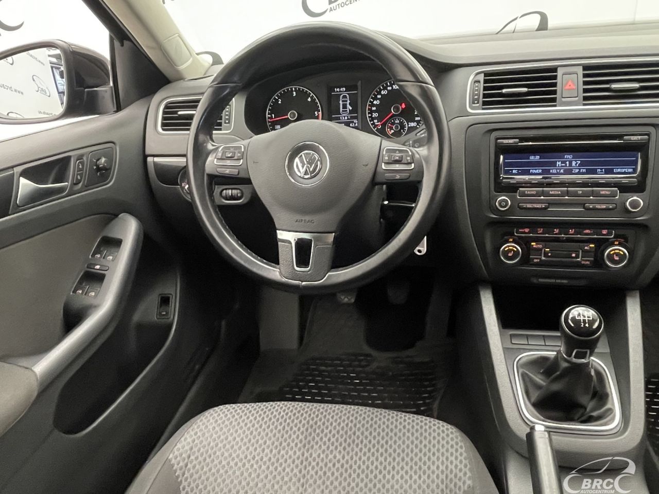 Volkswagen Jetta | 11