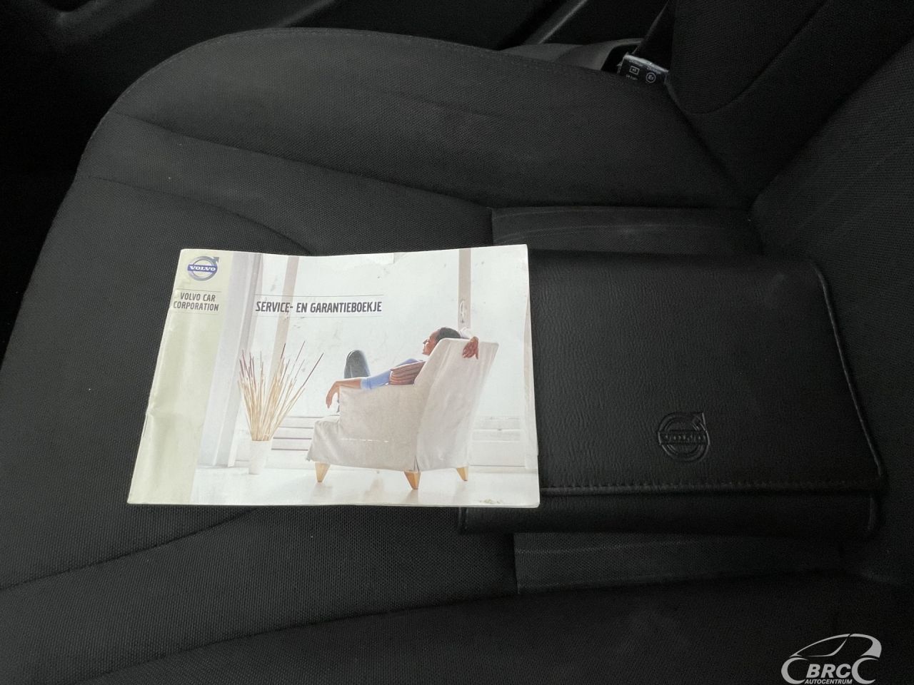 Volvo V60 | 35