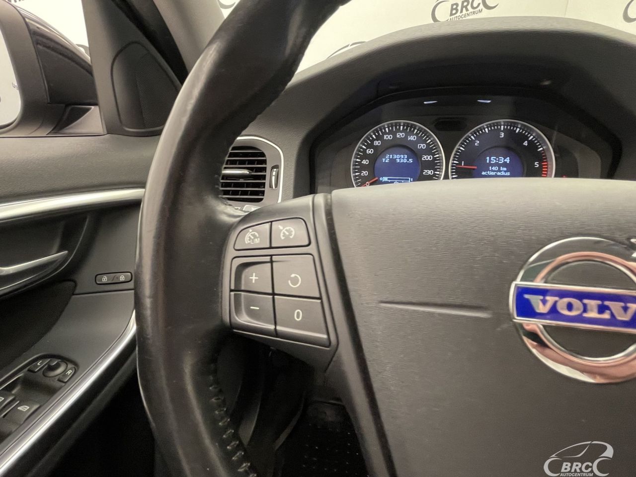 Volvo V60 | 24