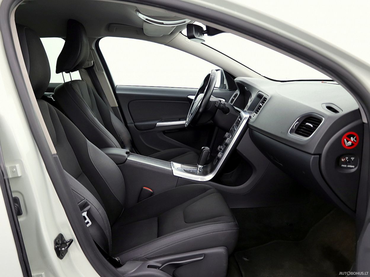 Volvo V60 | 5