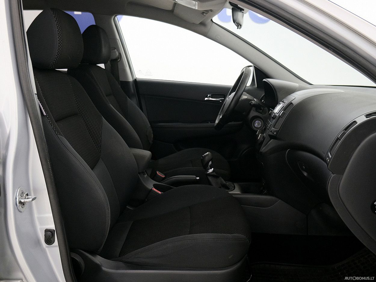 Hyundai i30 | 6