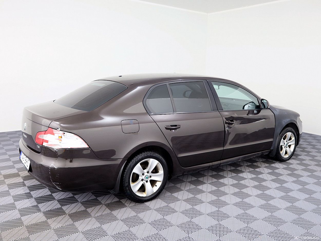 Skoda Superb | 2