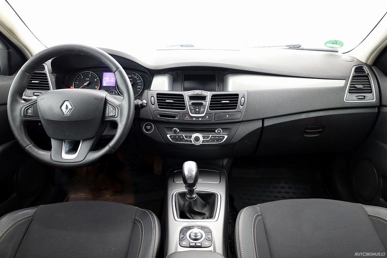 Renault Laguna | 4