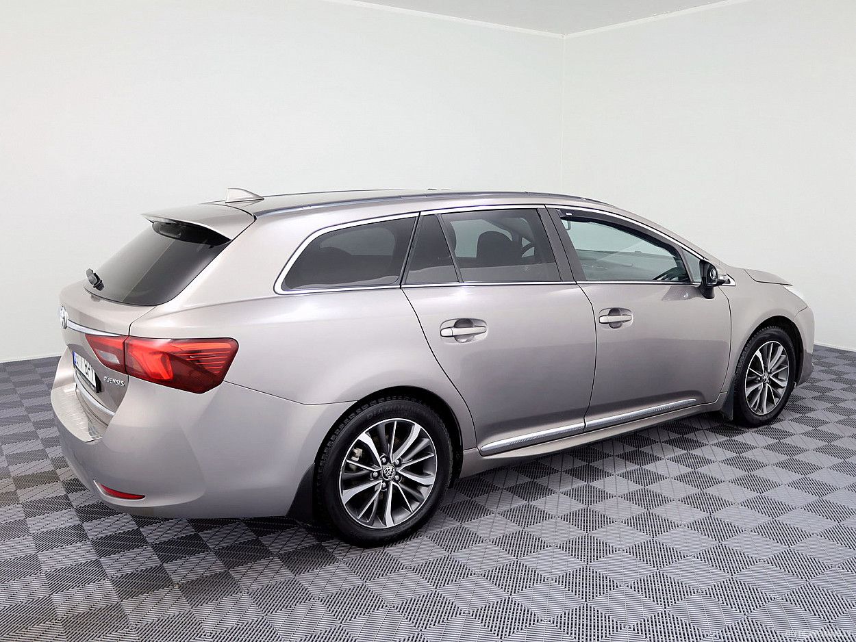 Toyota Avensis | 2