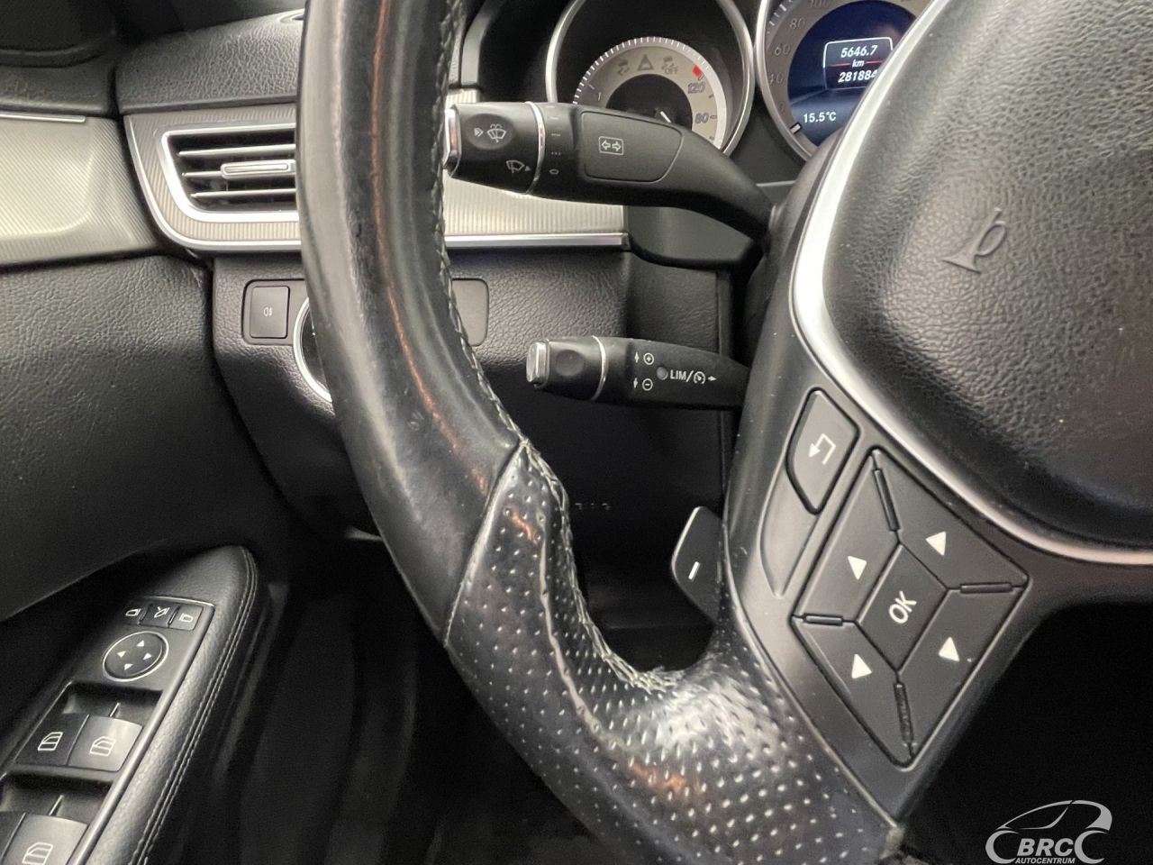 Mercedes-Benz E200 | 30