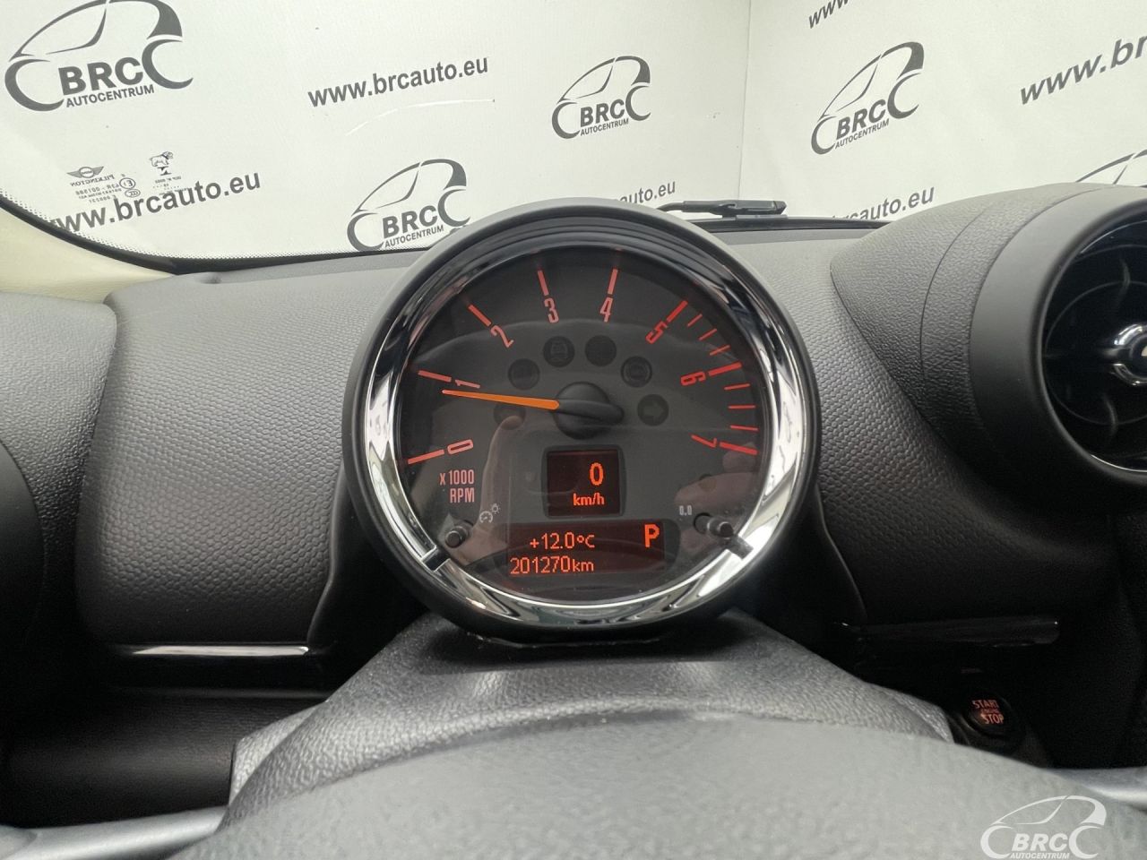 Mini Countryman | 24