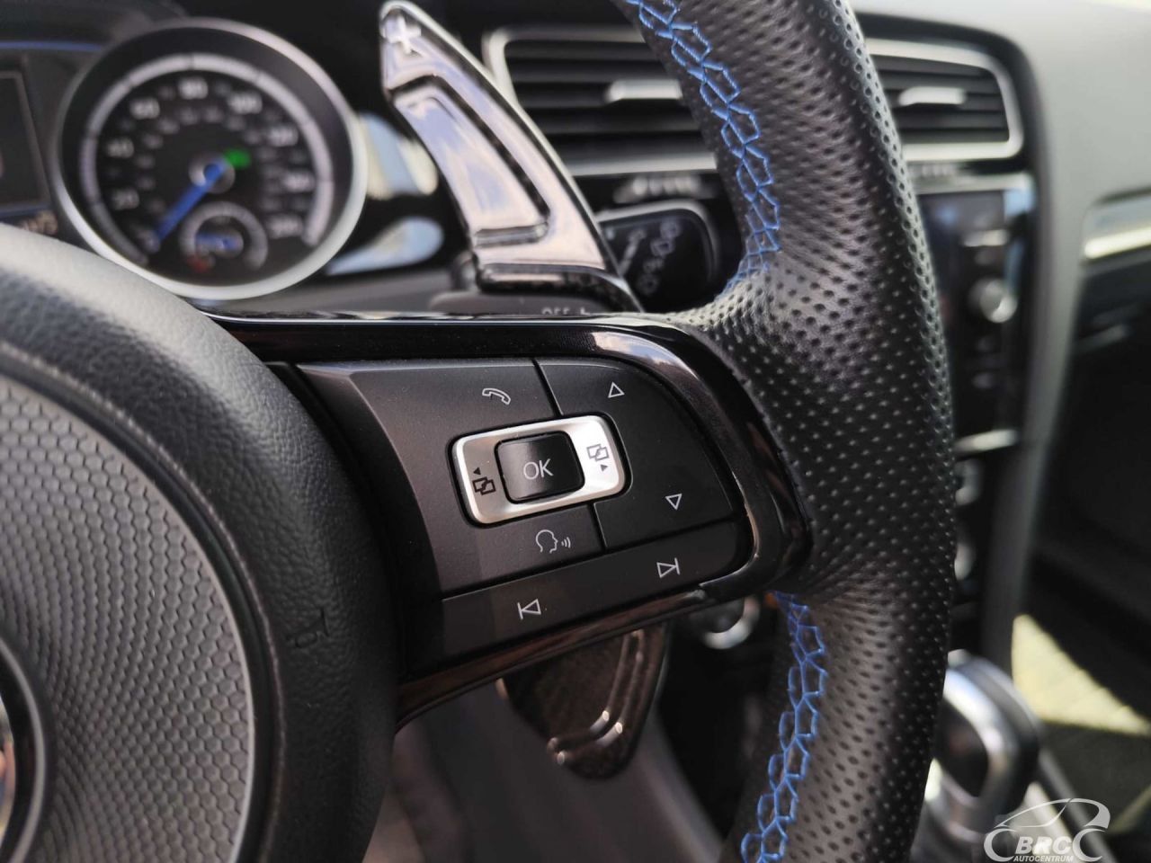 Volkswagen Golf | 14