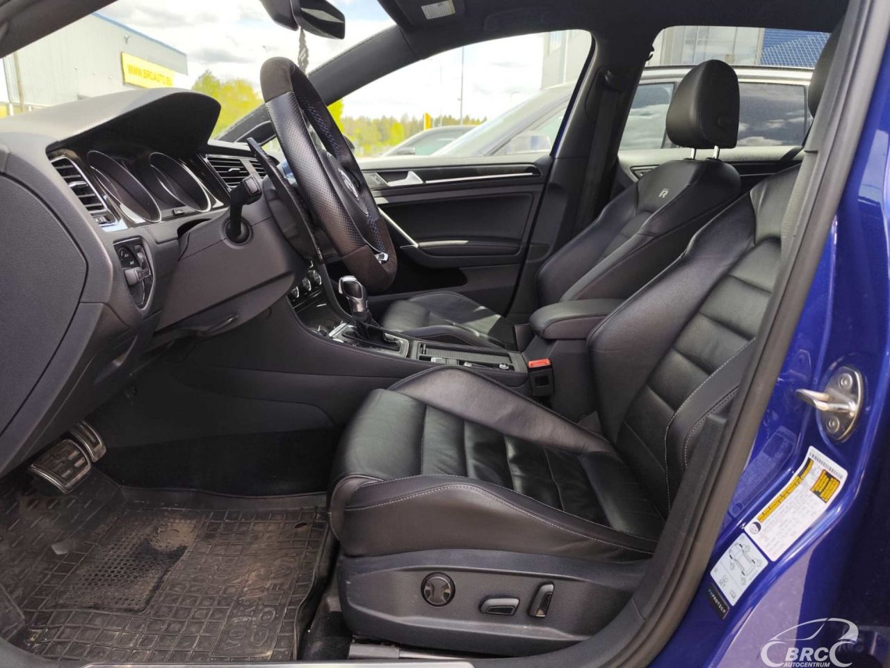 Volkswagen Golf | 6