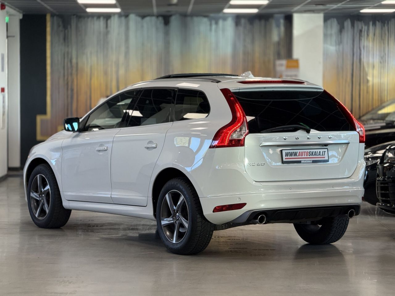 Volvo XC60 | 11