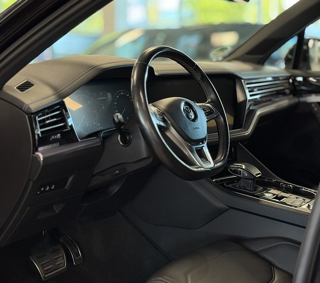 Volkswagen Touareg | 34