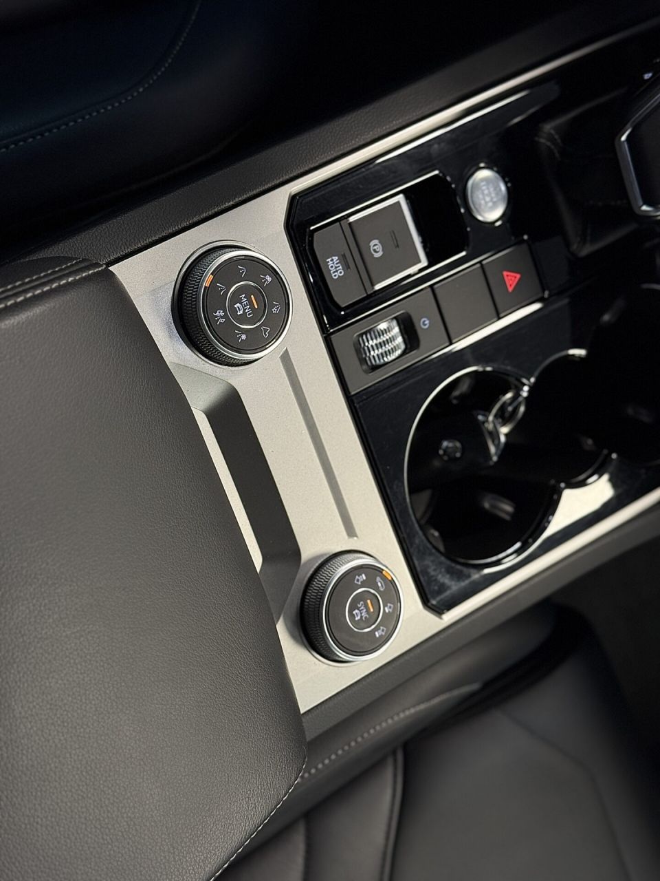 Volkswagen Touareg | 22