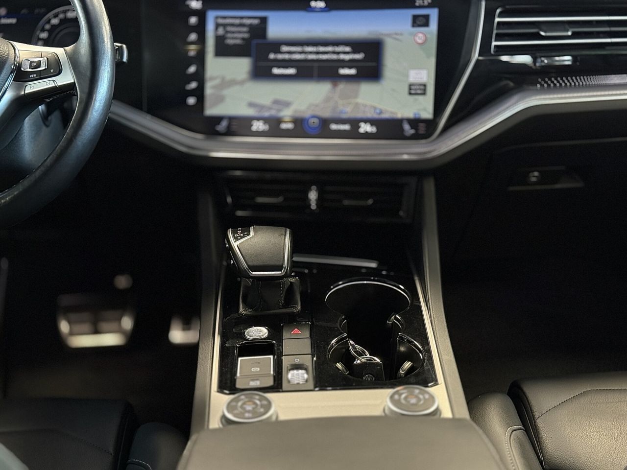Volkswagen Touareg | 25