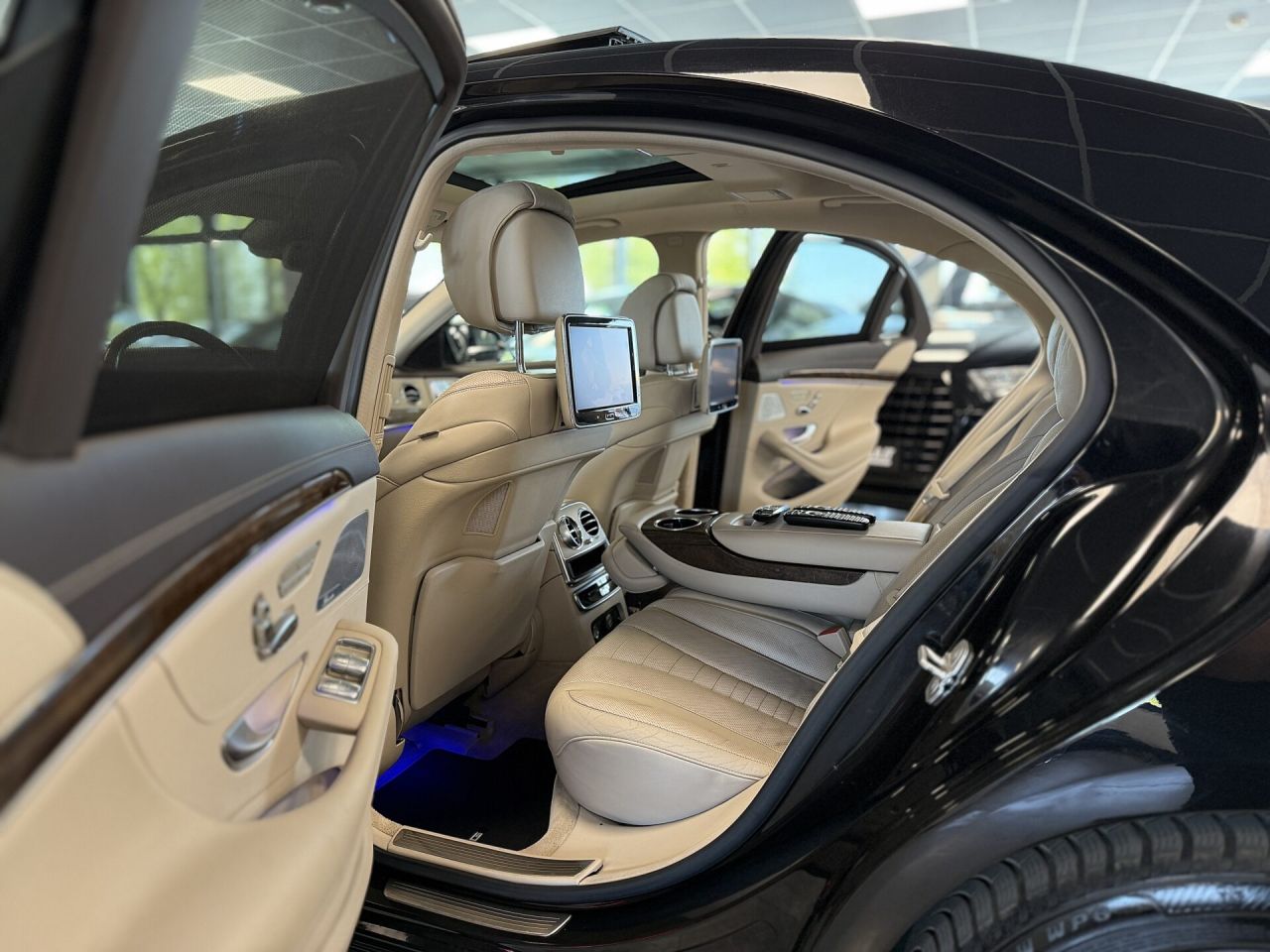 Mercedes-Benz S350 | 4