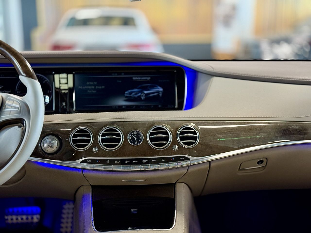 Mercedes-Benz S350 | 32