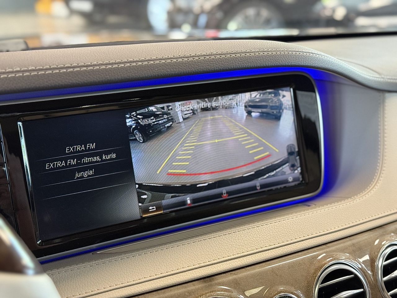 Mercedes-Benz S350 | 42