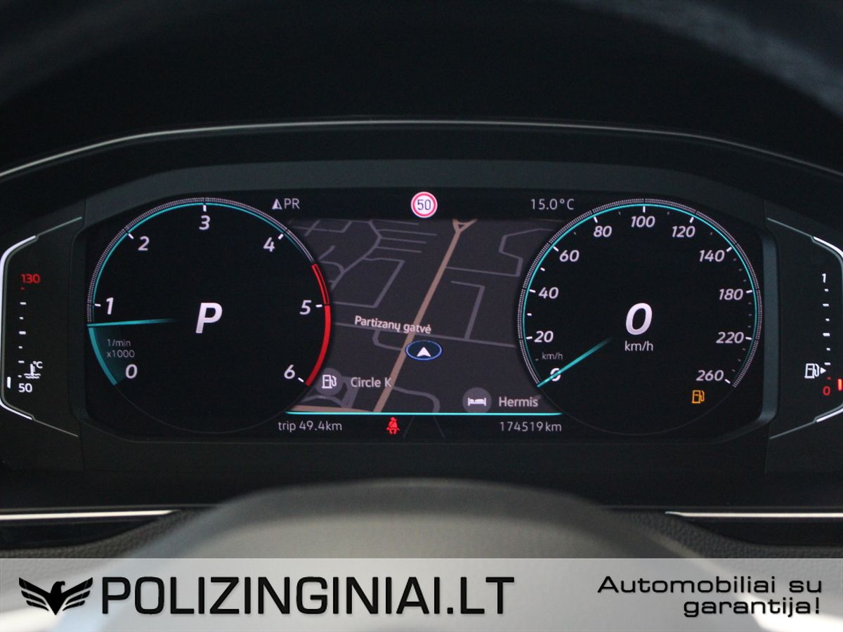 Volkswagen Passat | 30