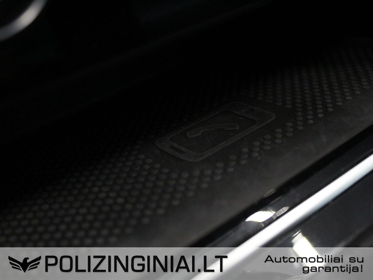Volkswagen Passat | 25