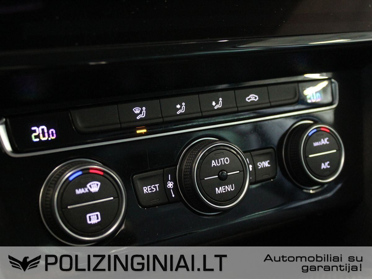 Volkswagen Passat | 24