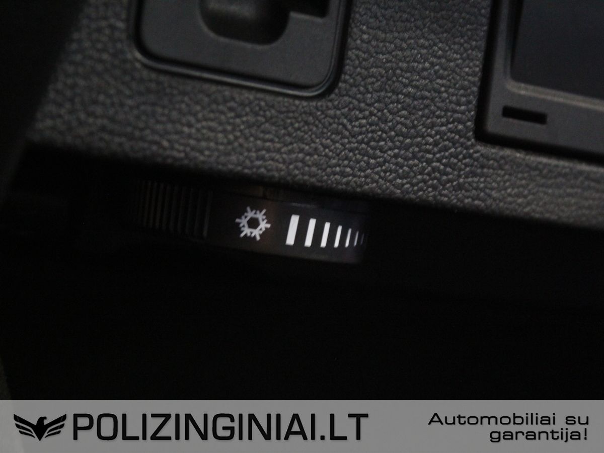 Volkswagen Passat | 28