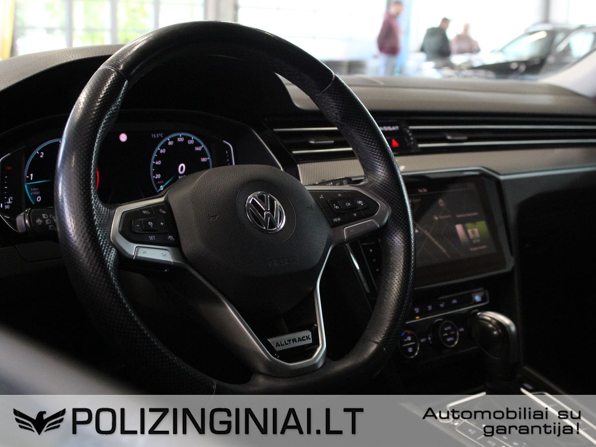 Volkswagen Passat | 10