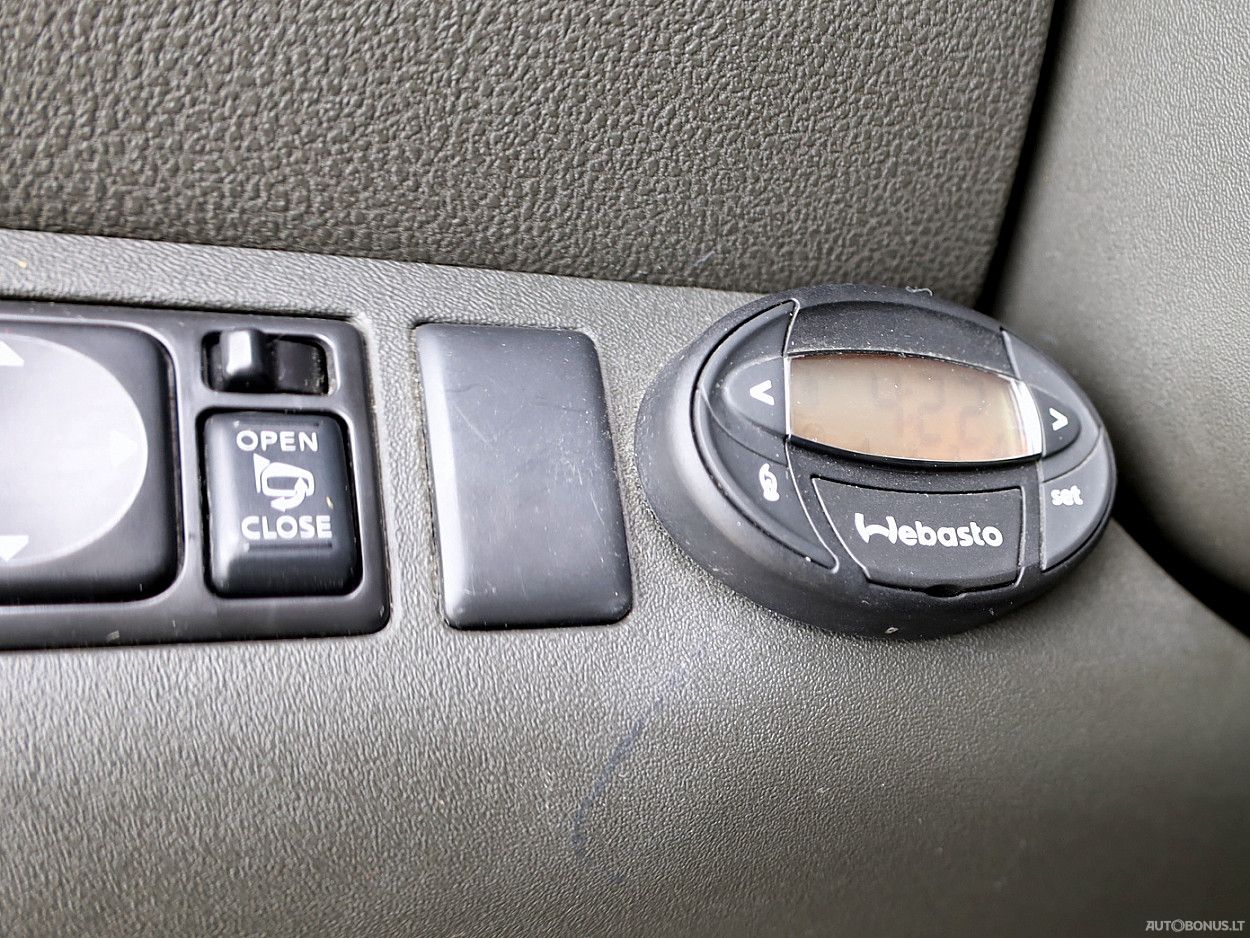 Nissan Pathfinder | 10